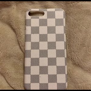 iPhone 7/8+ case